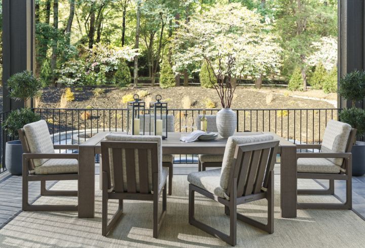Tommy Bahama Outdoor
